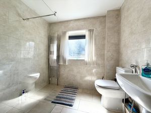 Bathroom- click for photo gallery